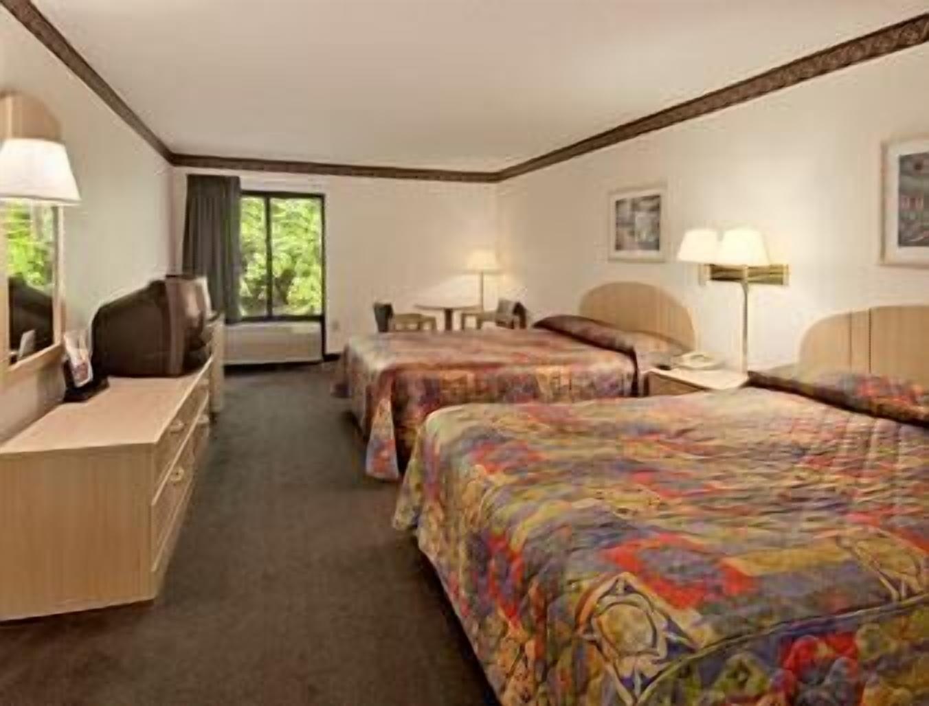 Super 8 By Wyndham Spartanburg/I-26 Exit 22 Exterior photo